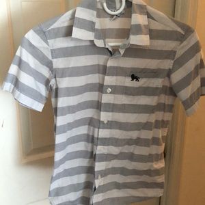 Boys short sleeved button down
